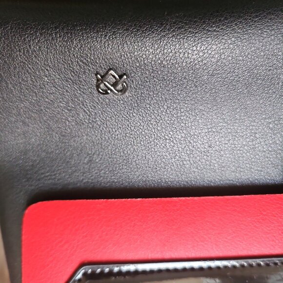 Gunas New York Emily Vegan Leather Crossbody Handbag - Picture 5 of 8